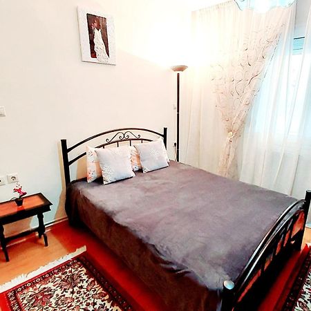 "Home Sweet Home" 3 Bedrooms Big House 110M Free Indoor Parking! سالونيك المظهر الخارجي الصورة