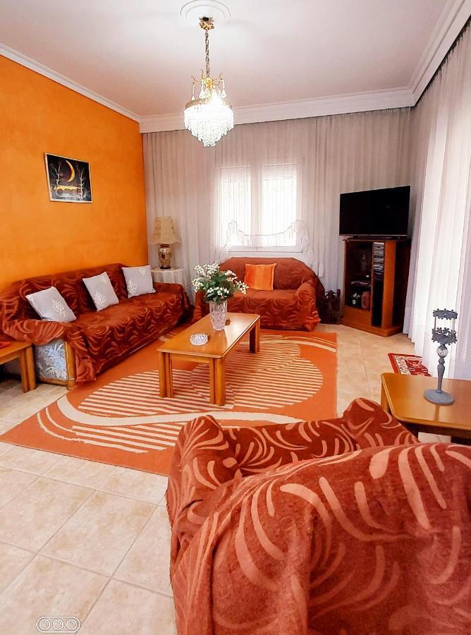 "Home Sweet Home" 3 Bedrooms Big House 110M Free Indoor Parking! سالونيك المظهر الخارجي الصورة