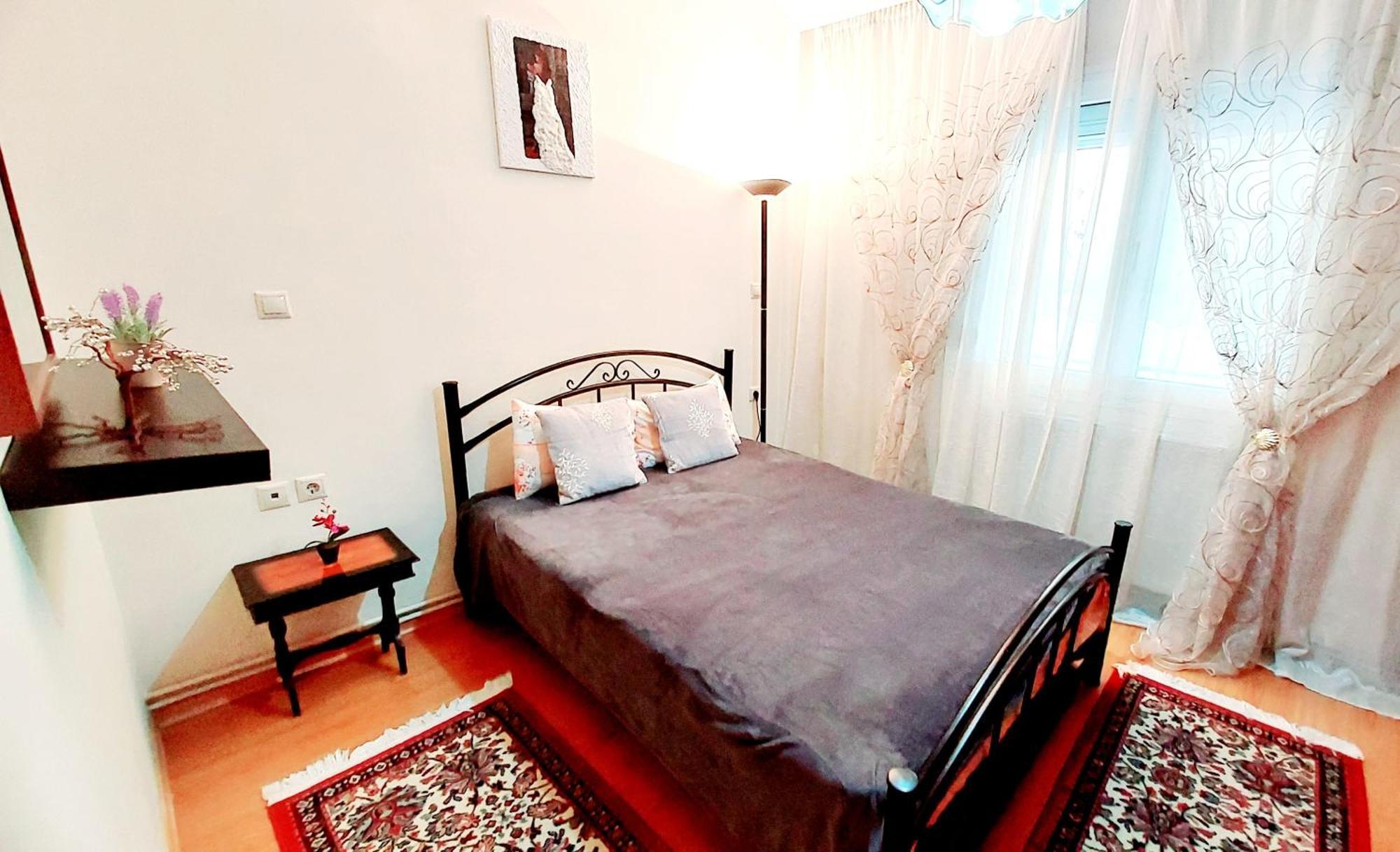 "Home Sweet Home" 3 Bedrooms Big House 110M Free Indoor Parking! سالونيك المظهر الخارجي الصورة